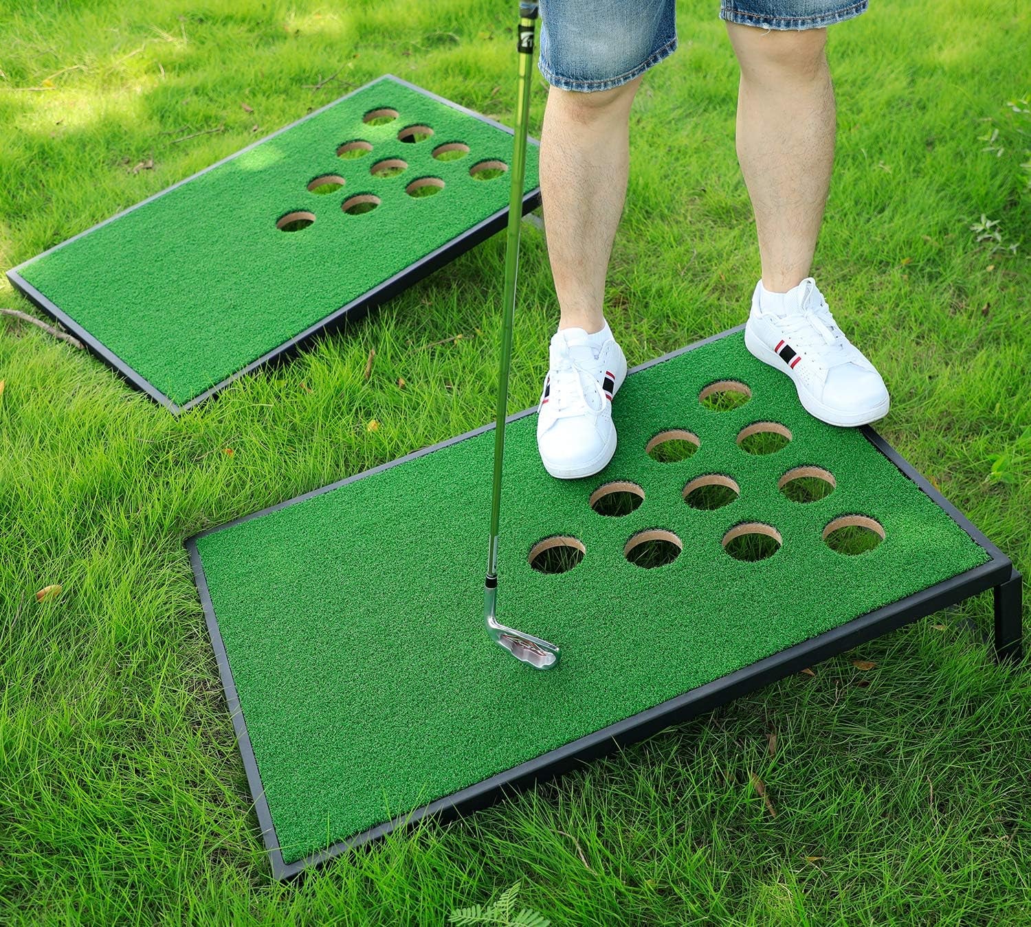 Golf Cornhole Game Set Combined Pong Game, Chipping Yard Game Boards with Chipping Mats & Golf Balls for Tailgate, Ideal Gift for Family, Golfer and Friends