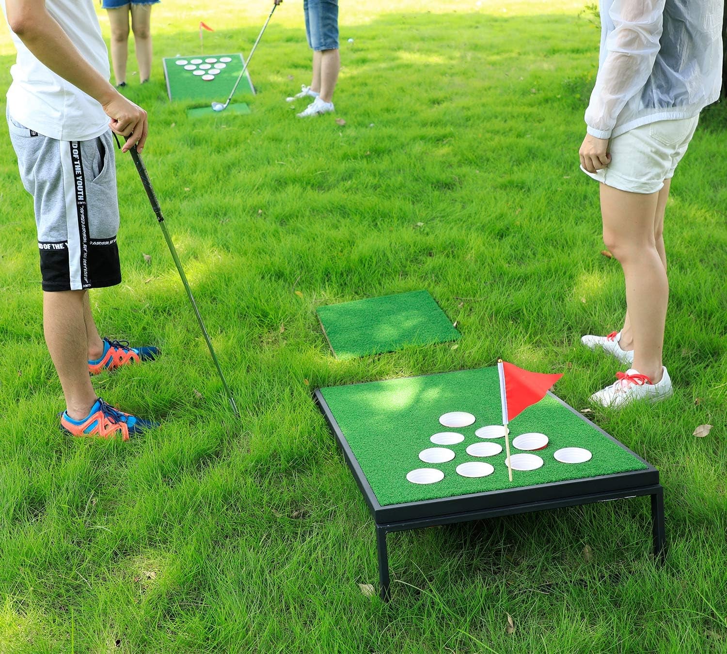 Golf Cornhole Game Set Combined Pong Game, Chipping Yard Game Boards with Chipping Mats & Golf Balls for Tailgate, Ideal Gift for Family, Golfer and Friends